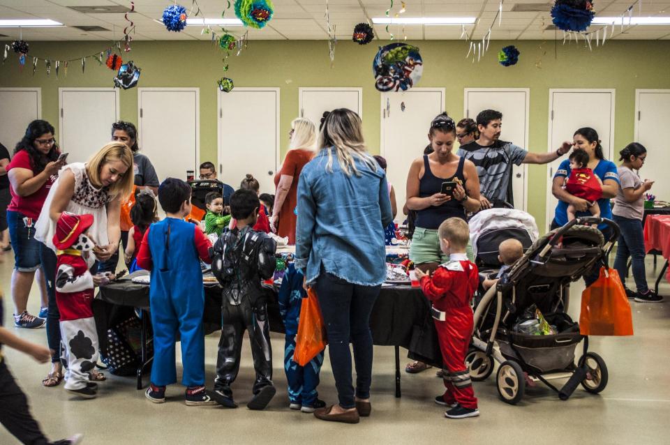 Kids celebrating at a party inside Indio rec