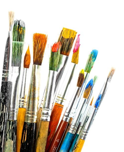 Variety of paint brushes for artistic paintings
