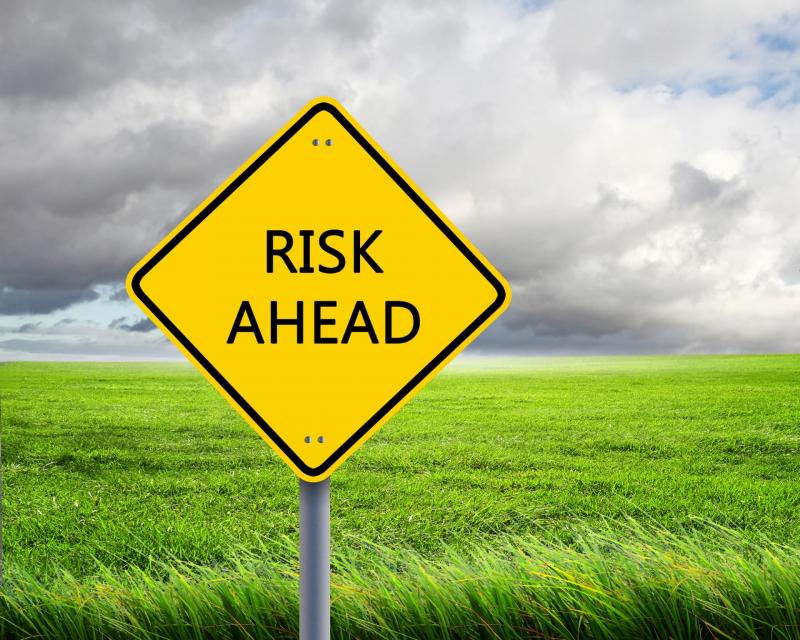 Signing stating RISK AHEAD